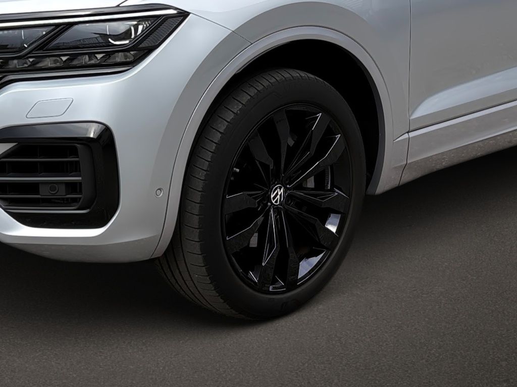 Volkswagen Touareg 3.0 TSI R-Line 4M MATRIX PANO BLACK AIR foto 8