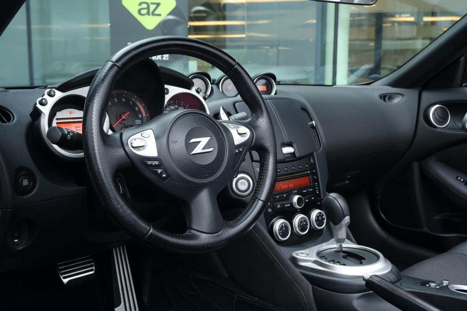 Nissan 370Z Roadster 3.7 V6 Pack | 328 ch | BVA | Capote électrique | Sièges chauffants | Xénon | Bluetooth | Régulateur de vitesse