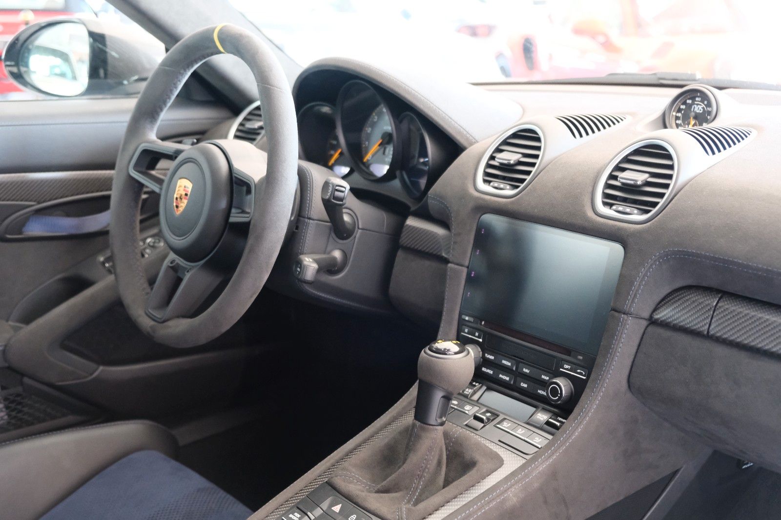 Fahrzeugabbildung Porsche Cayman GT4 RS/Weissach/PCCB/Approved 2028