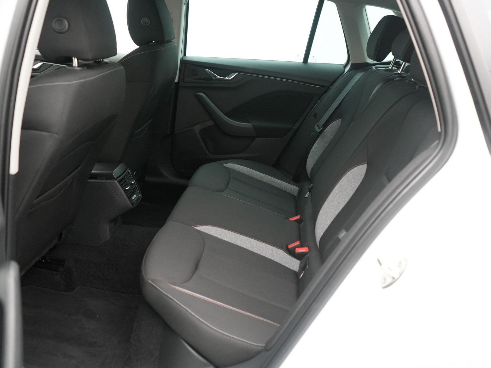 Skoda Kamiq - Bild 14