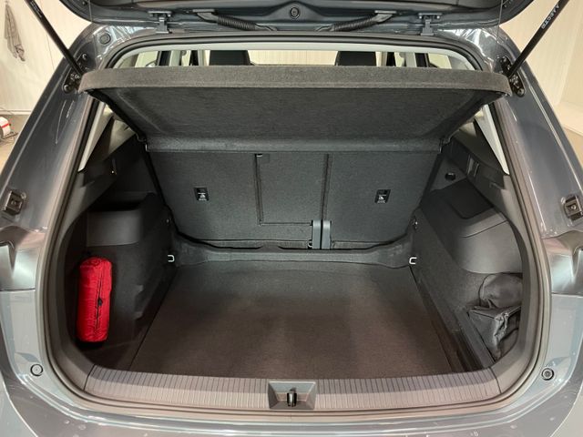 Tiguan 2.0 TDI DSG AHK LED SHZ RFK NAVI