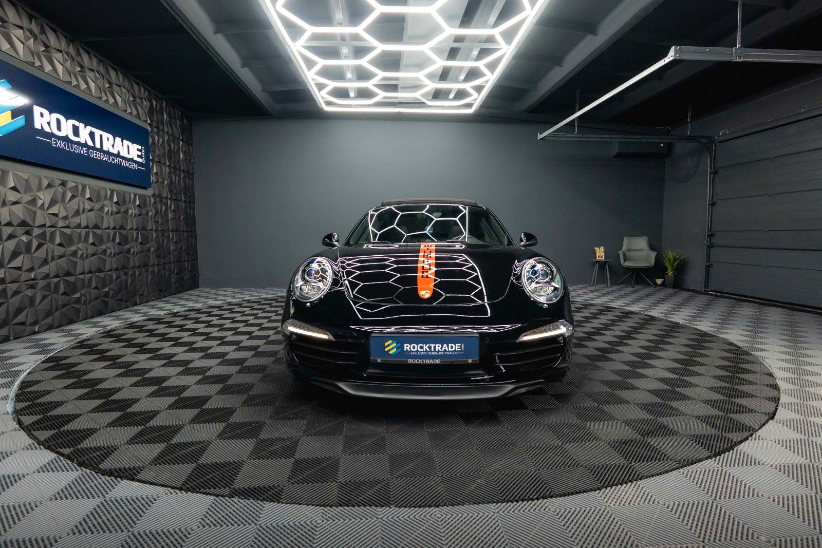 Fahrzeugabbildung Porsche 991 911 Carrera S Black Design Chrono *Pano*LED*