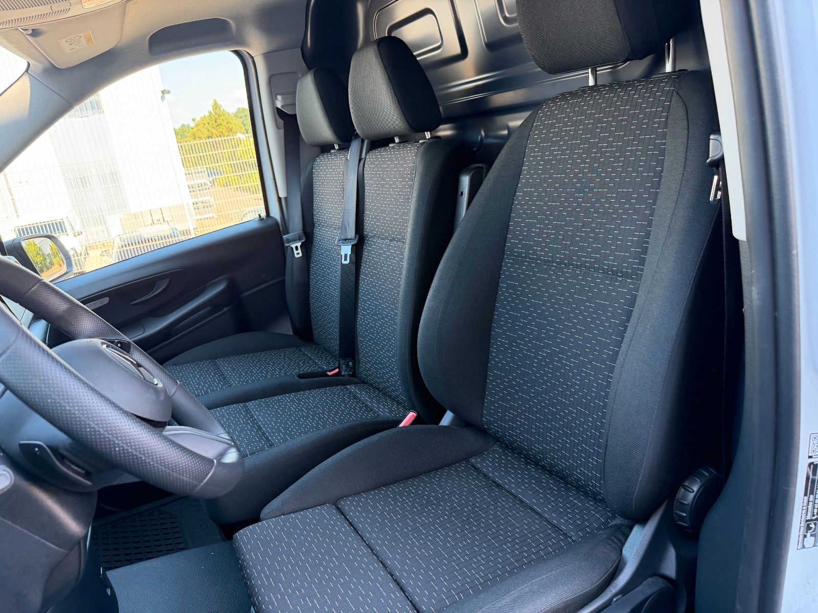 Fahrzeugabbildung Mercedes-Benz Vito 116 CDI Extral 9G Klima Kamera SHZ