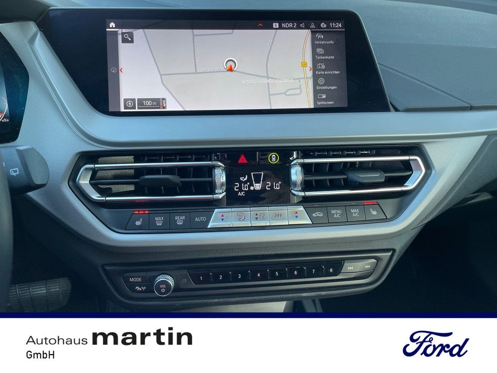 Fahrzeugabbildung BMW 116 i Advantage KLIMA PDC SITZHEIZUNG NAVI LED