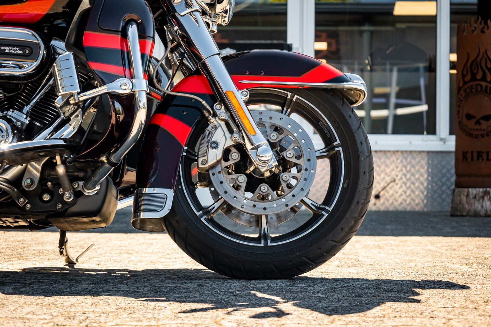 Fahrzeugabbildung Harley-Davidson FLHTKSE CVO Ultra Limited 114 cui - Kesstech