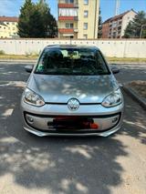 Volkswagen VW up! 1,0 move up! *Navi+Parkpilot+Tempomat* - VW e-up! von privat