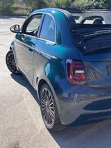 Fiat 500e La Prima Cabrio 42 kWh La Prima - Fiat 500e von privat
