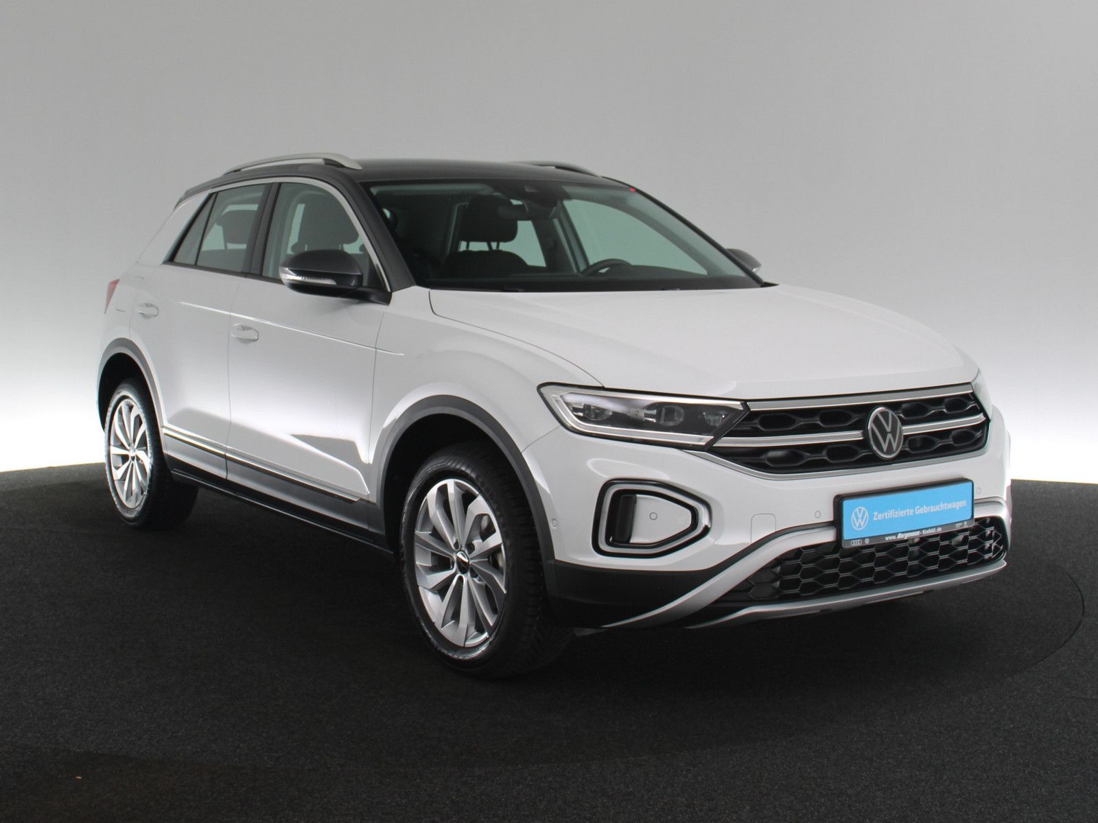 Volkswagen T-Roc 1.0 TSI Style LED STANDHZ ACC NAVI SHZ PDC foto 3