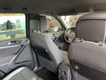 Volkswagen Tiguan Life TSI 4Motion *1.HAND*NAVI*XENON* SHZ*