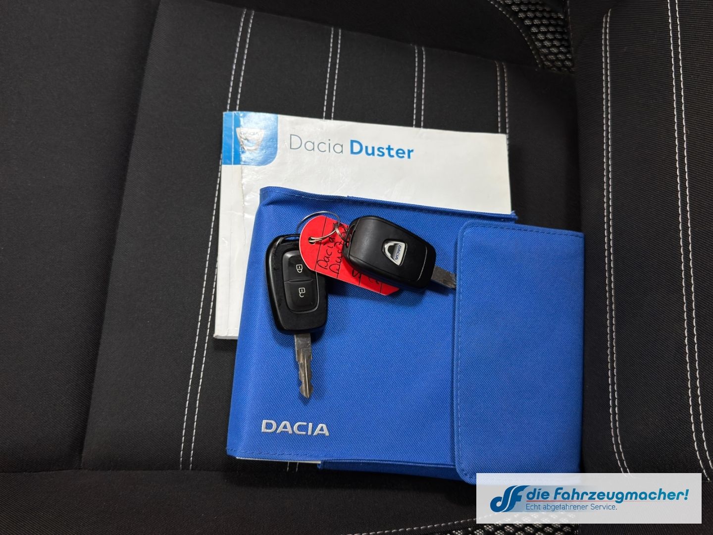 Fahrzeugabbildung Dacia Duster II Prestige 4WD Navi ACC Apple CarPlay An