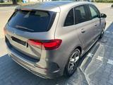 Mercedes-Benz B 220 4MATIC+AMG+AHK+PANO - Mercedes-Benz B 220 aus 2023