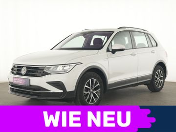 Volkswagen Tiguan - 1