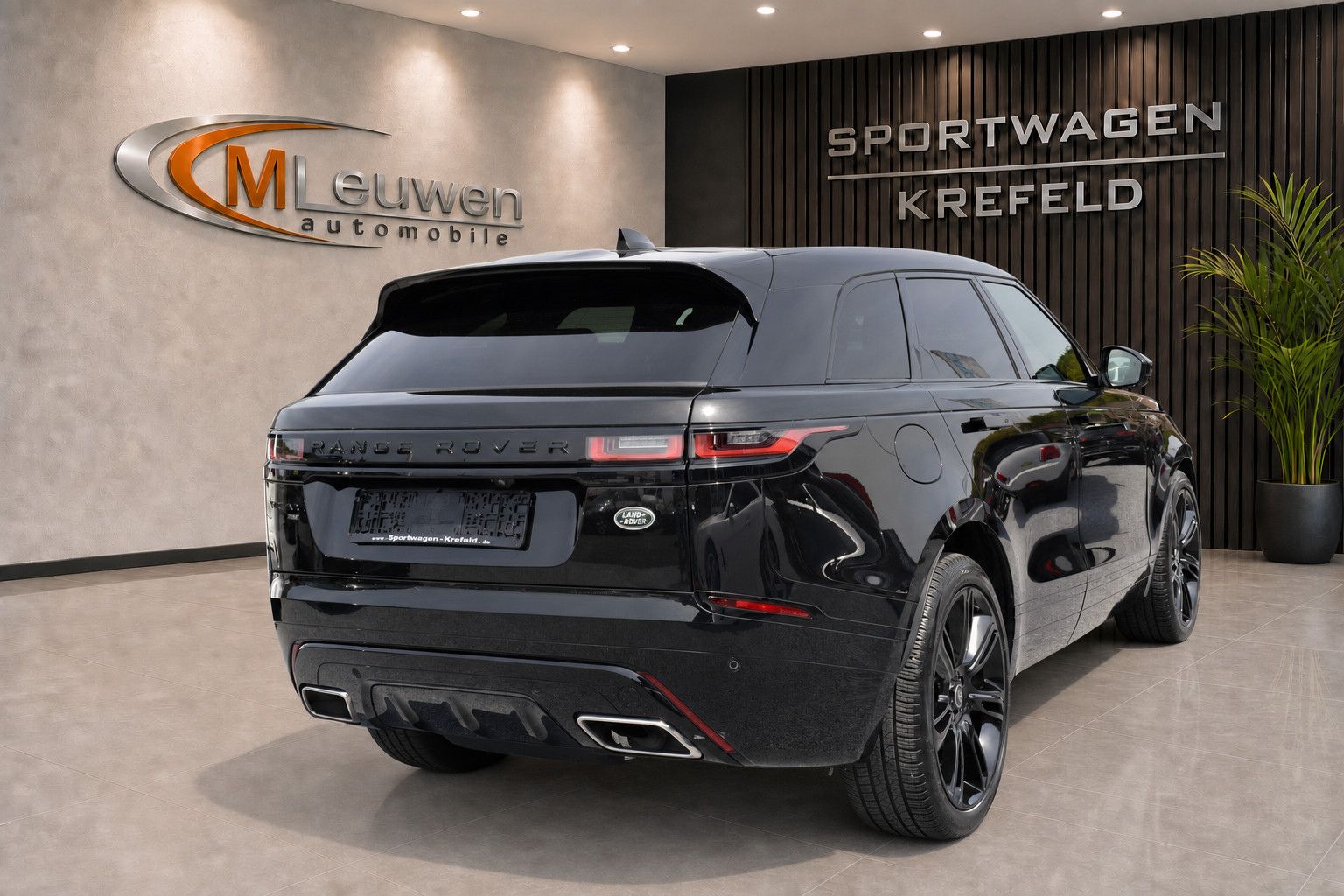 Land Rover Range Rover Velar P400 AWD R-Dynamic S PANO HUD foto 3