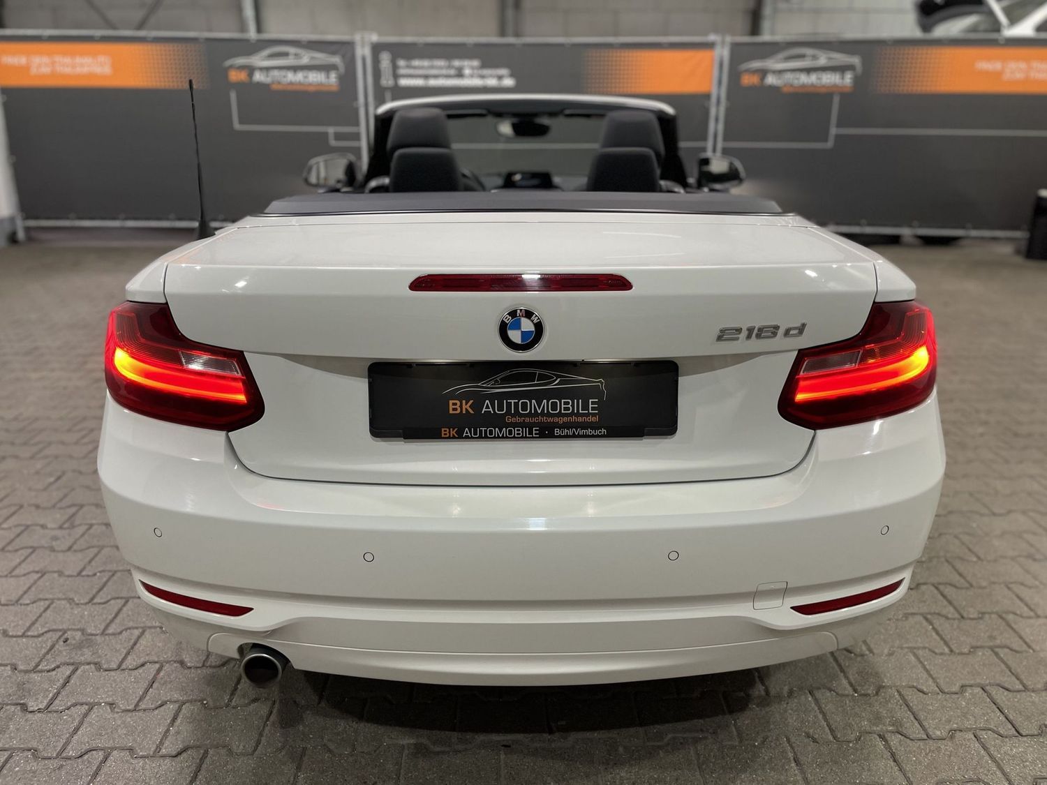 Fahrzeugabbildung BMW 218 d Advantage#Sport#Bi-Xenon#Navi#PDC#Tempo