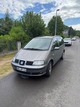 Seat Alhambra Vigo 2.0TDI DPF Vigo - Seat Alhambra mit Diesel-Antrieb: Kleinbus, Vigo