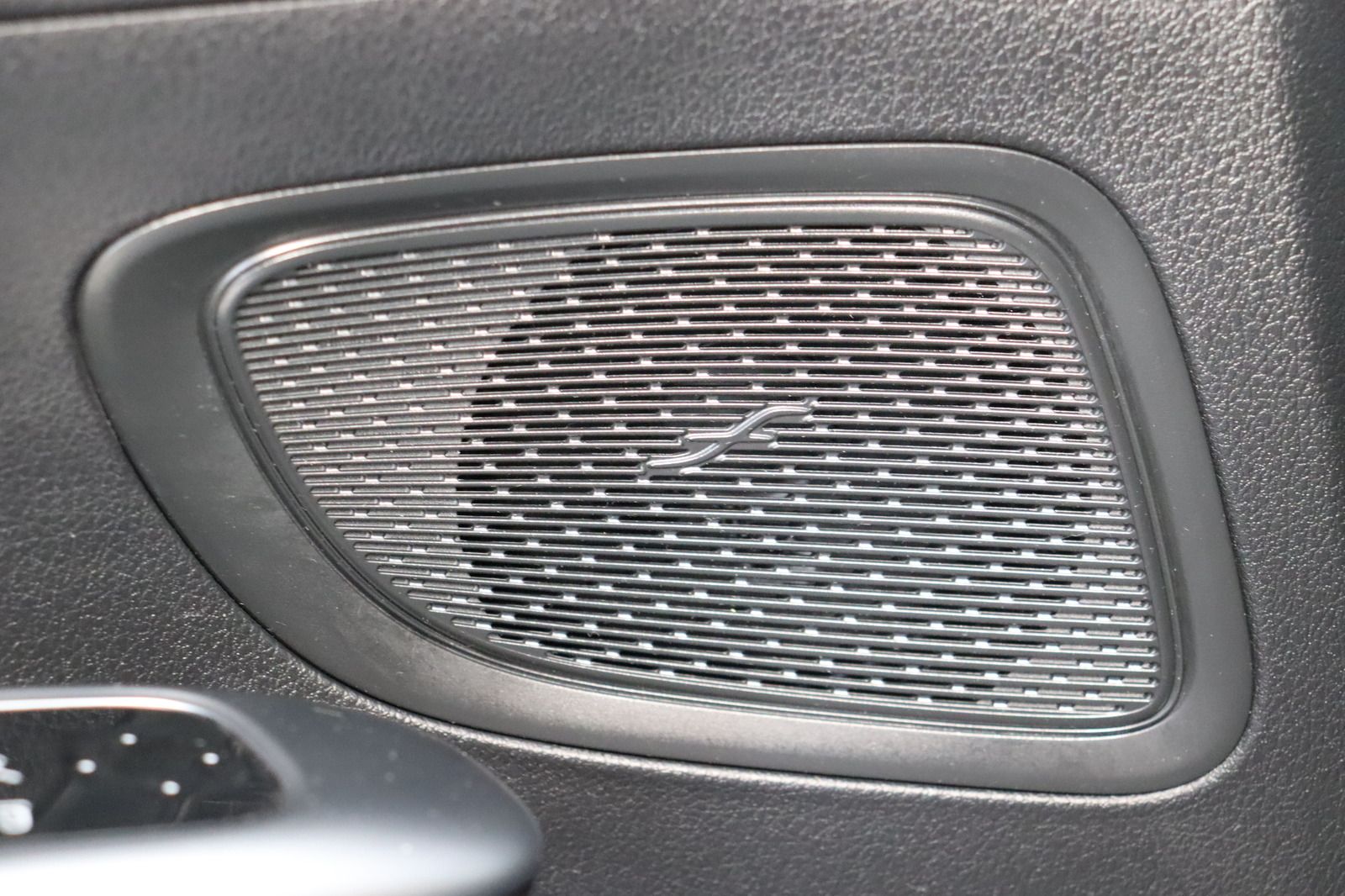 Fahrzeugabbildung Mercedes-Benz C 220 T d 4Matic Standhzg. * LED *