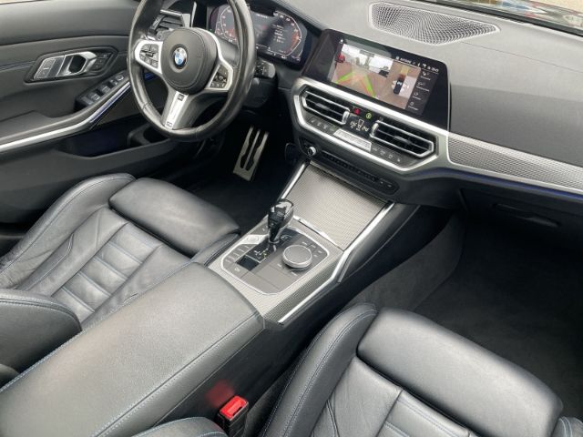 Fahrzeugabbildung BMW 340 i M xDrive Mild-Hybrid Autom. AHK, Panoramad
