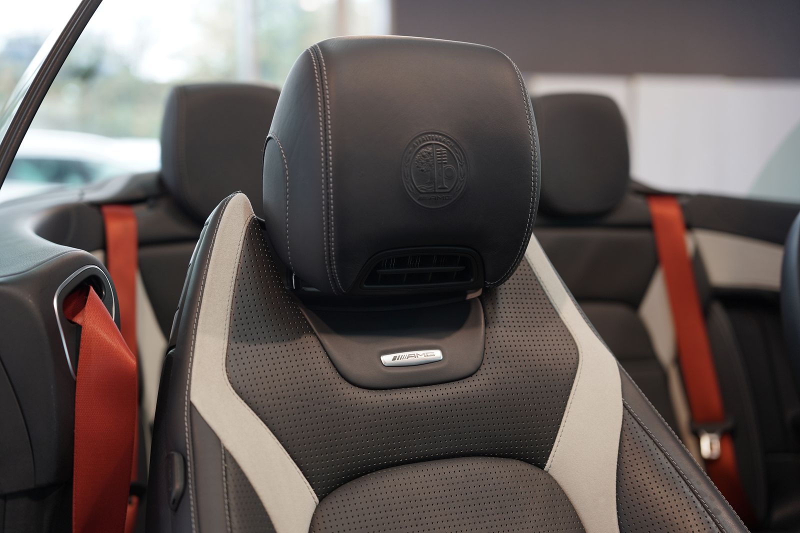 Mercedes Benz C 63 Amg