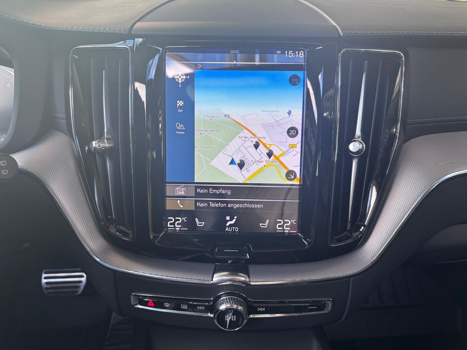 Fahrzeugabbildung Volvo XC60 Inscription AWD AHK LED NAVI LEDER Pano