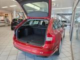 Skoda Octavia Combi Ambition Navi,LED,Sitzheizung,PDC - Skoda Octavia: Rot