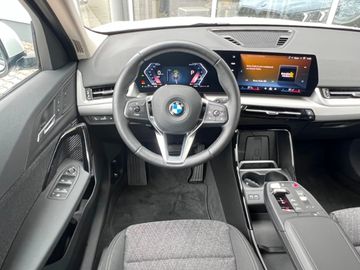 BMW X2 - 8