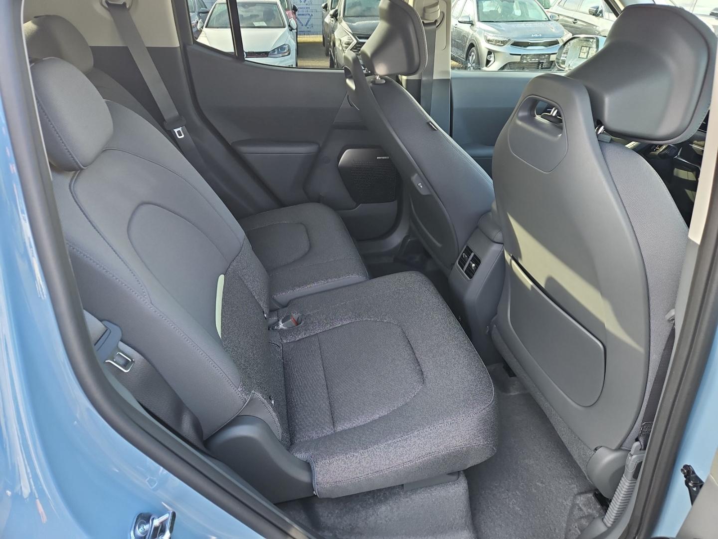 Kia EV2 EARTH 42kWh 22kW-Lader 4-Sitzer Winter-Conne