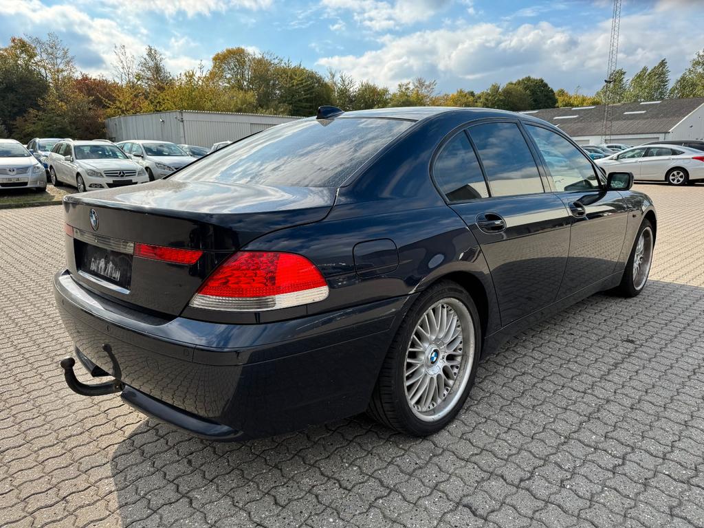 BMW 735