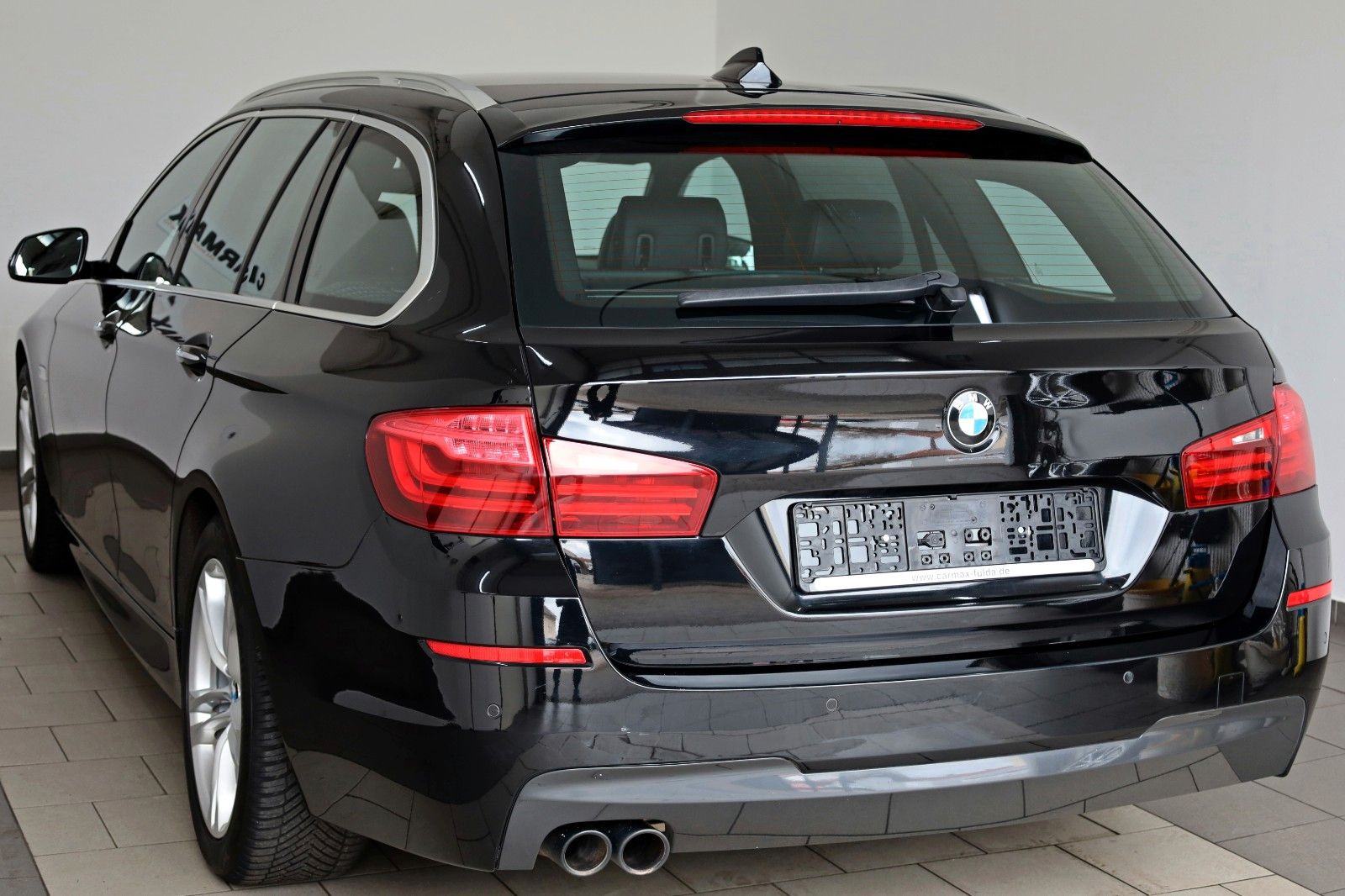 Fahrzeugabbildung BMW 530d Touring M Sport Leder,Navi,Xenon,ACC,SH,PDC