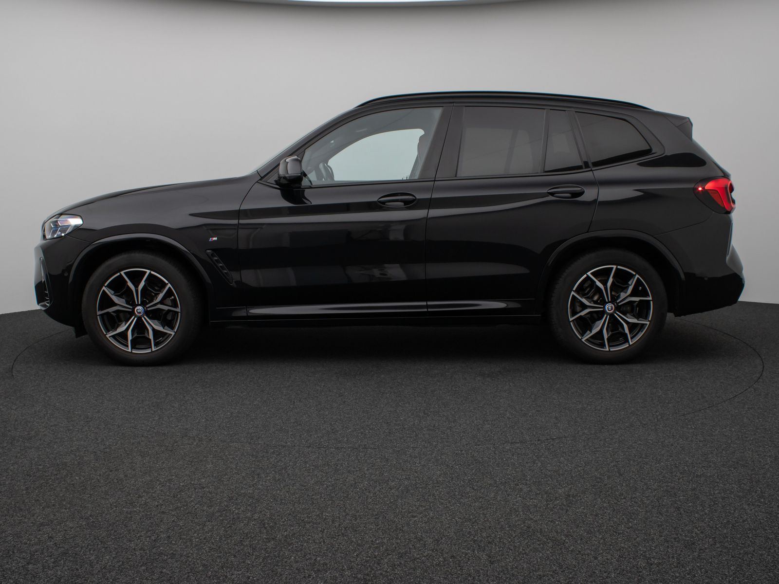 Fahrzeugabbildung BMW X3 xD20i M Sport Kamera Laser DAB HiFi Komfort