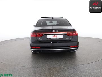 Audi A8 - 4