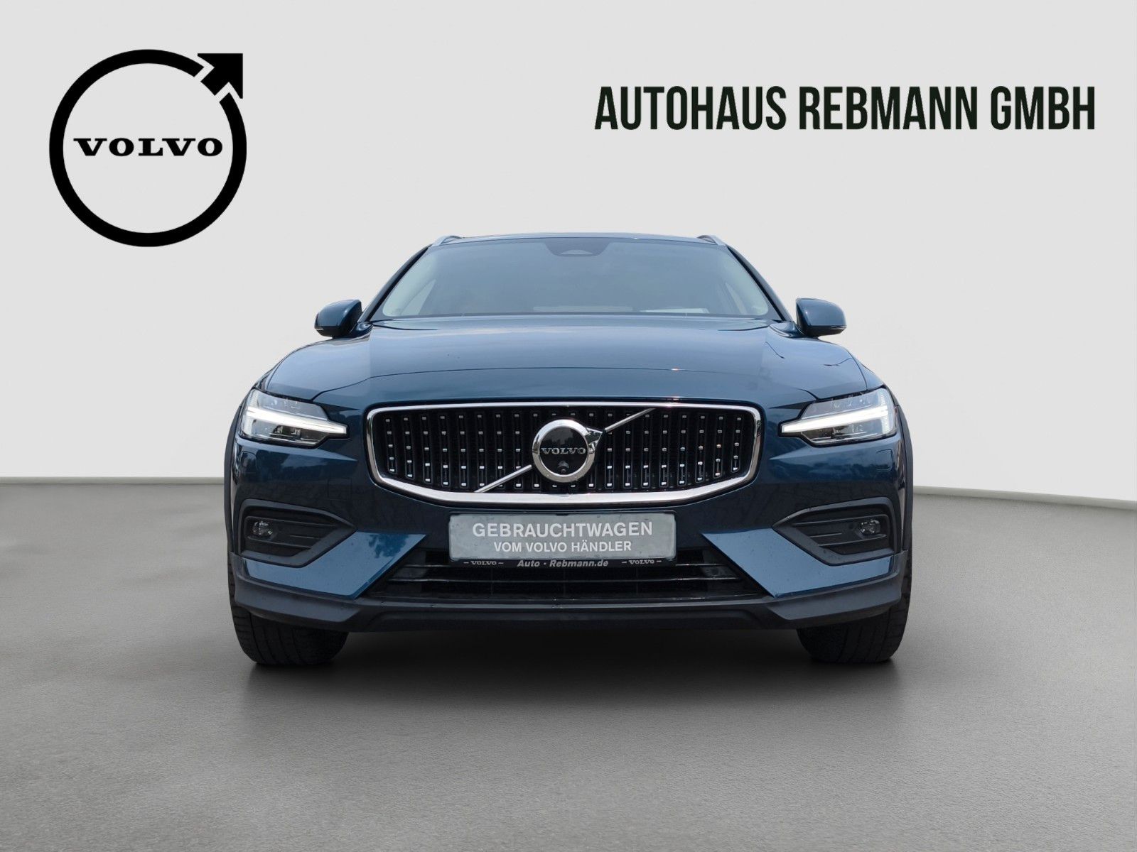 Volvo V60 Cross Country B5 AWD Ultimate foto 2