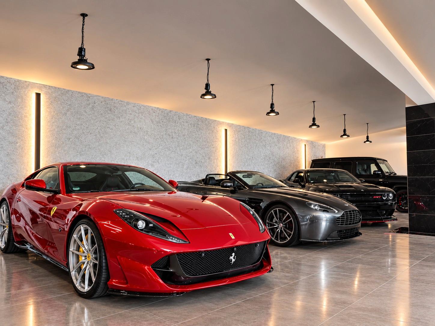 showroom-image-top