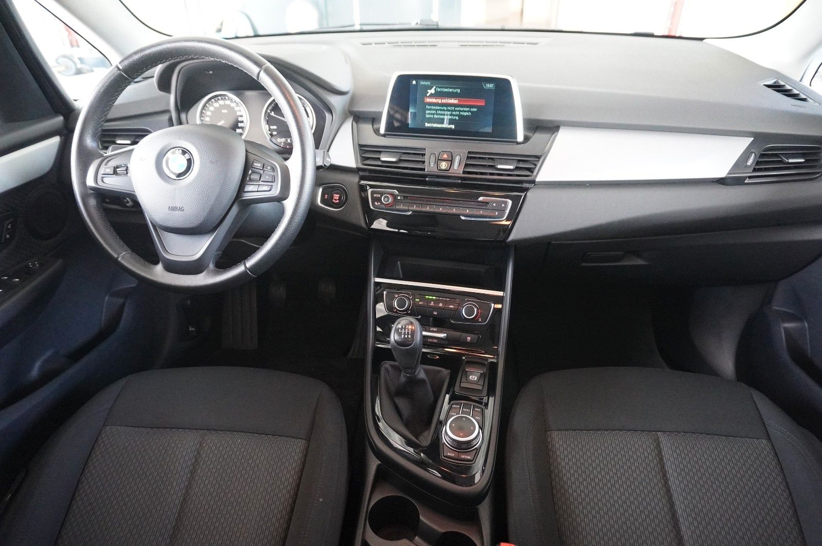 Fahrzeugabbildung BMW 216d Active Tourer NAVI/PDC/ALU/EU6dTemp