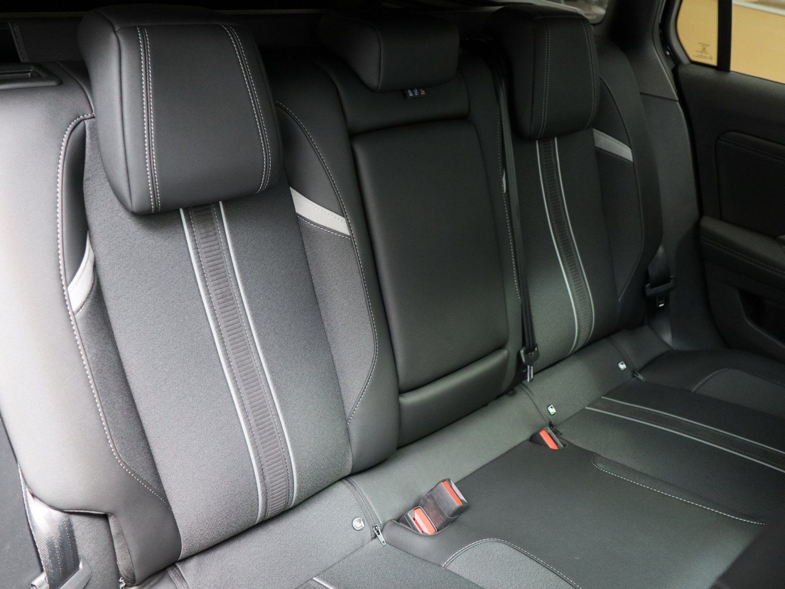 Opel Astra - Bild 4