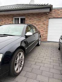 2006 AUDI A8 — фото 2
