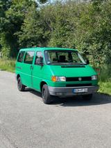 Volkswagen T4 Caravelle 2.5 Standard - Volkswagen T4 Caravelle: 7 Sitzer