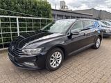 Volkswagen Passat Business DSG ACC AHK LED 8 fach Bereift - Volkswagen Passat Variant: Limousine
