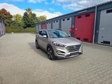 Hyundai Tucson Premium 4WD/KAMERA//NAVI/ AHK - Hyundai TUCSON mit Diesel-Antrieb
