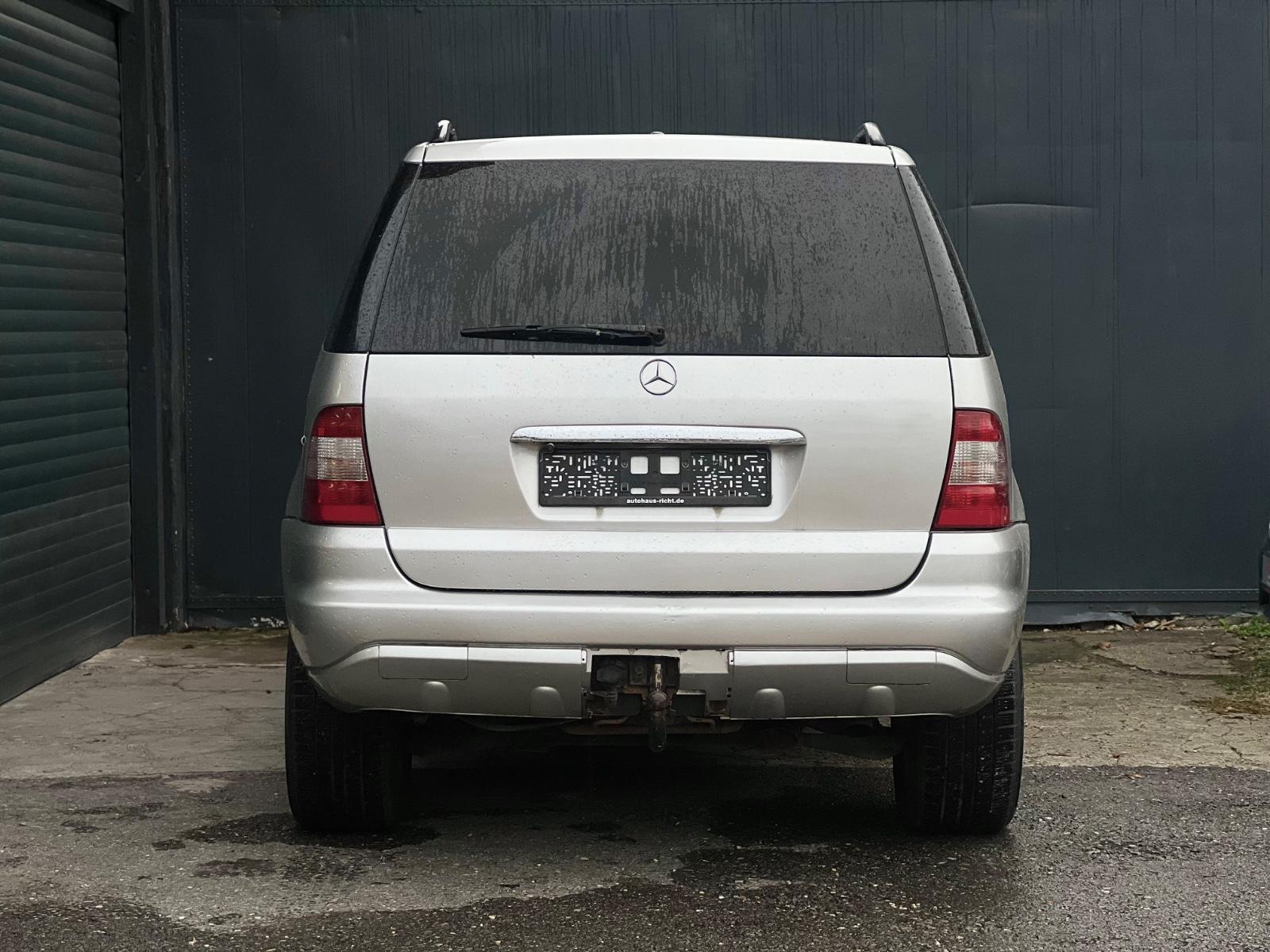Mercedes-Benz ML270 2004 — двигун 2.685 cm³, 163 HP (120kW)