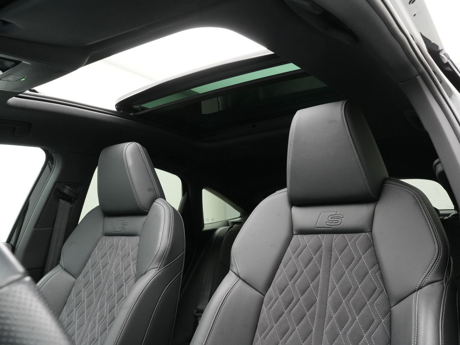 Audi Q4 e-tron - Bild 14