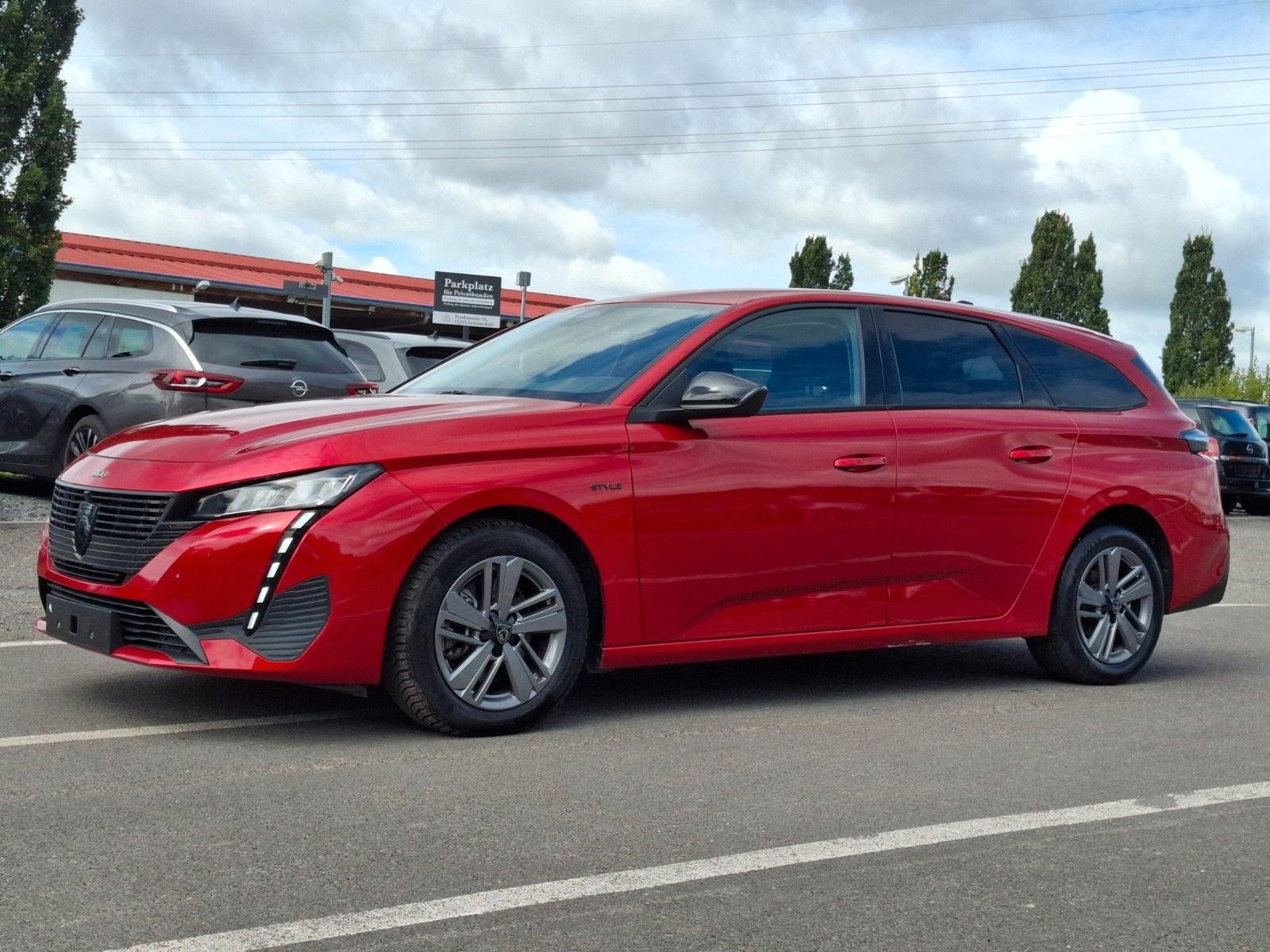 Peugeot 308 - 1