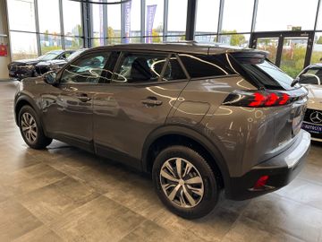 MYAUTOCENTER – Gebraucht- und Jahreswagen mit Werkstattservice in Pfaffenhofen Peugeot 2008 Active *Klima*Kamera*Navi*Bluetooth*DAB+*