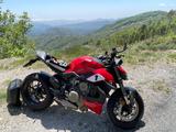 Ducati Streetfighter V4 Carbon Akrapovic ohne Akra 14T€ - STREETFIGHTER 4