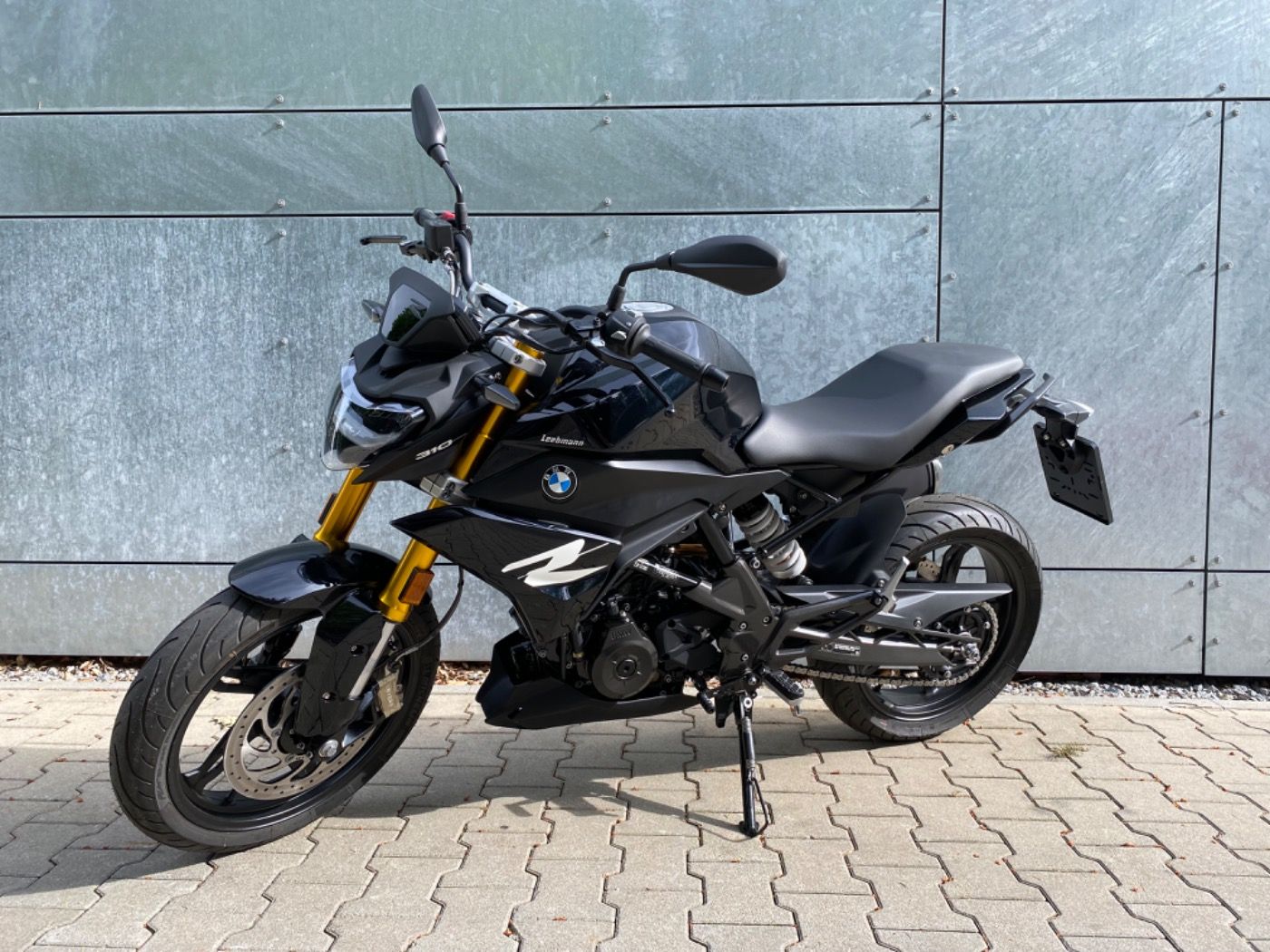 Fahrzeugabbildung BMW G 310 R