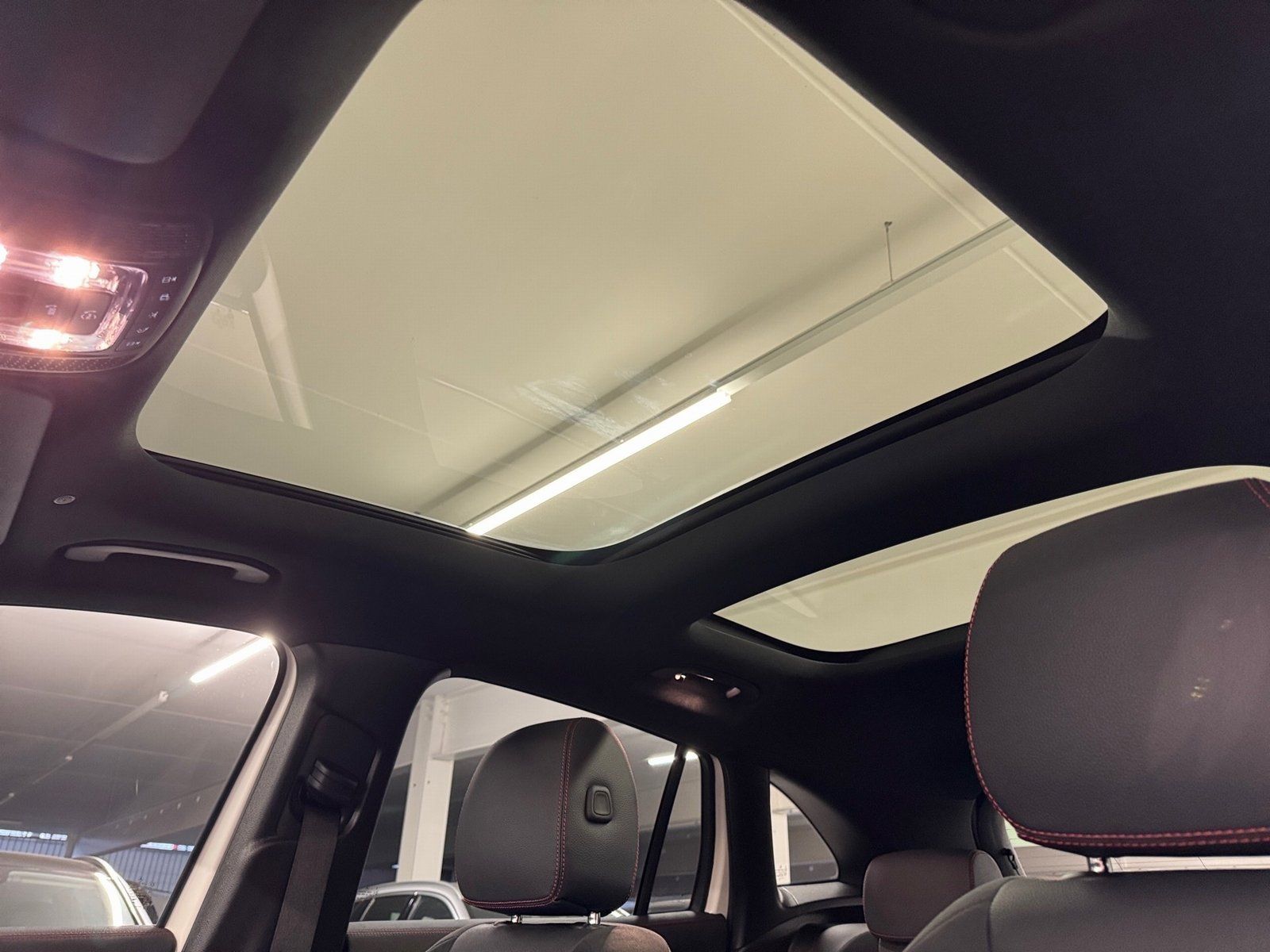 Fahrzeugabbildung Mercedes-Benz GLA 220 d 4M Premium*Pano*Totwink*360*Multibeam*