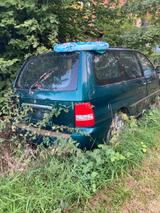 Kia Carnival - Kia Carnival aus 2006 mit Diesel-Antrieb
