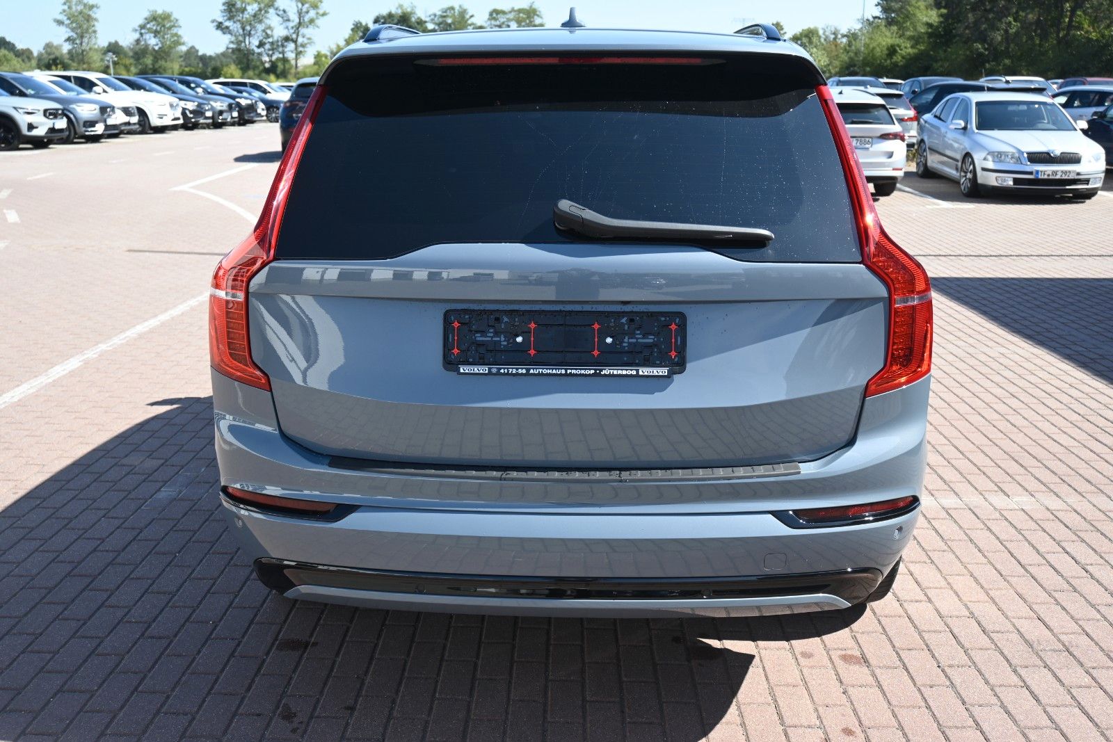 Fahrzeugabbildung Volvo XC90 B5 D AWD Ultimate Dark*STDHZG*360°*LUFT*AHK