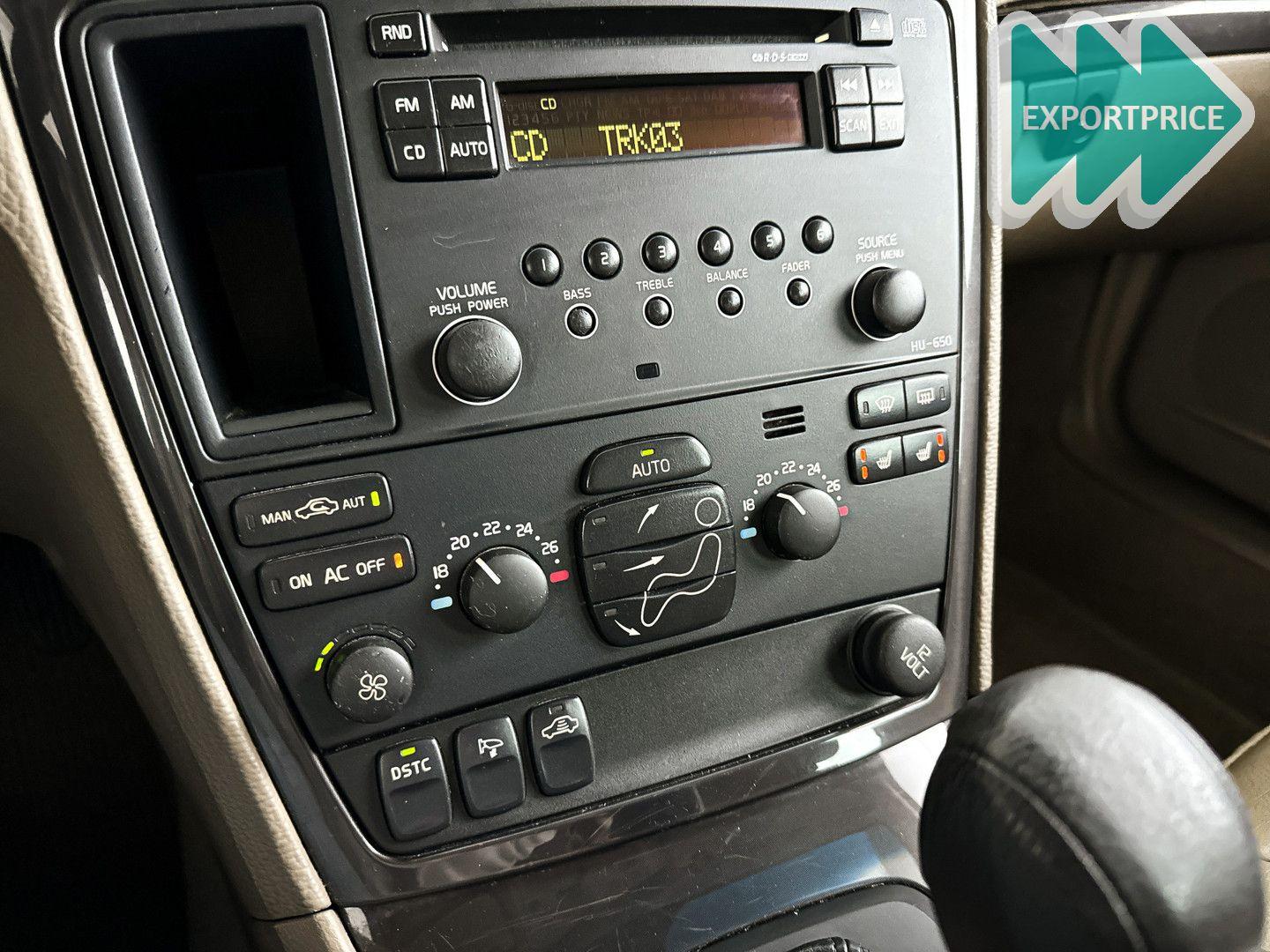 Volvo XC70 2006 — photo 18