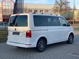 Volkswagen T6 Multivan 2.0 TDI Highline Gen. Six 4 Motion - Volkswagen: Multivan 4motion