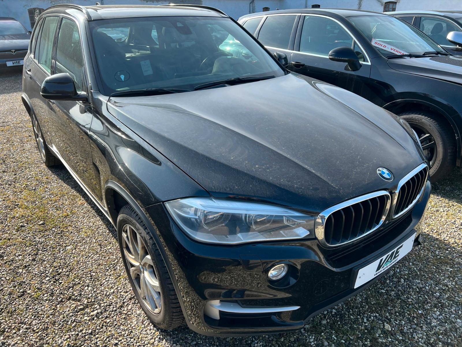 BMW X5 xDrive30d ((7-SEATS)) *Oil-Pressure-Problem*